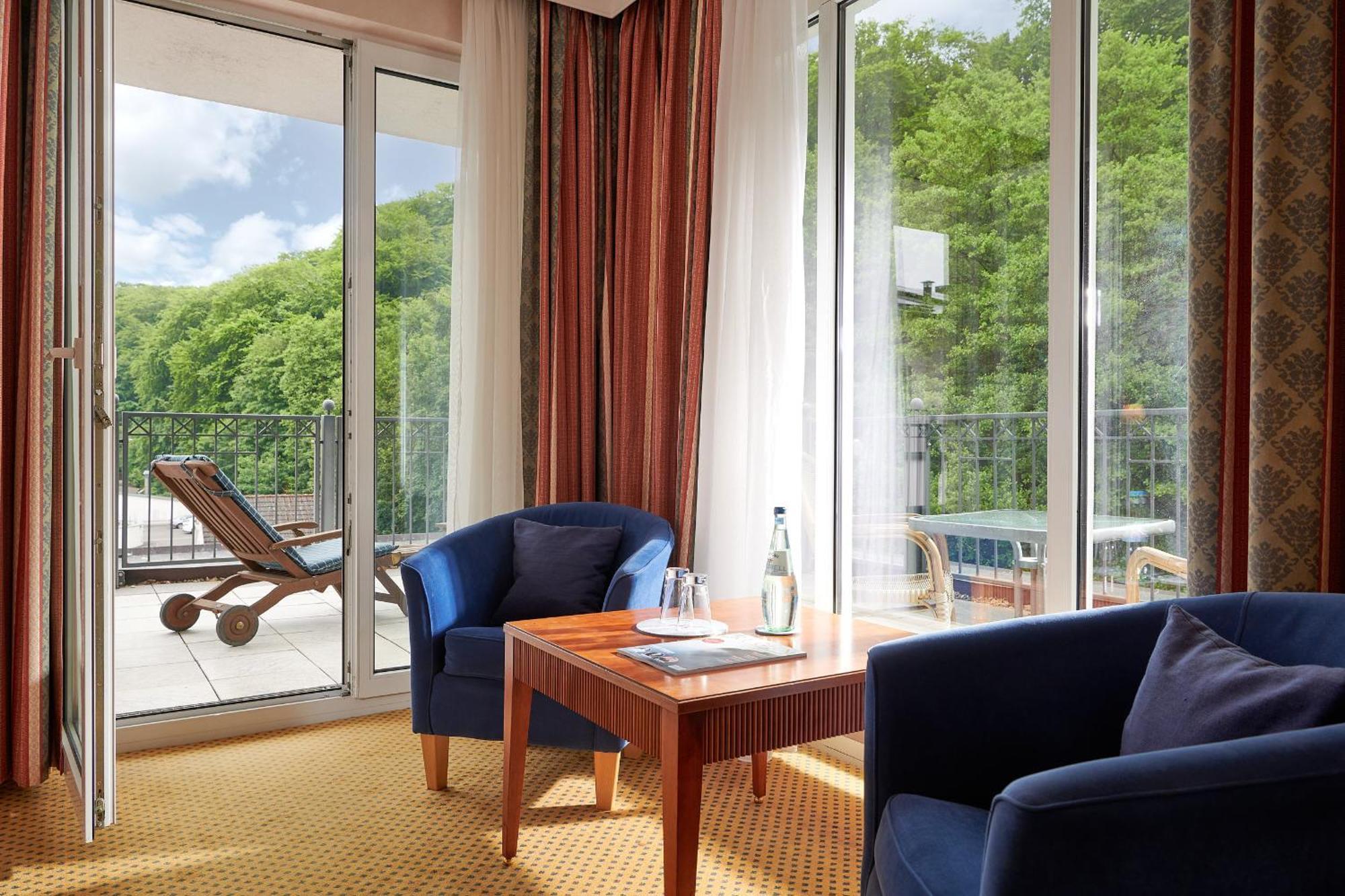 Grand Hotel Binz Bagian luar foto A room at the Hotel Waldhaus